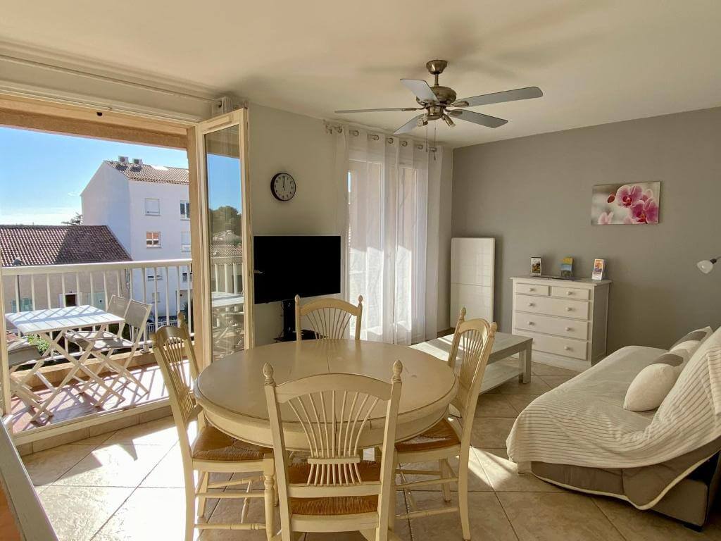 Appartements Cinaureva Les Îles d'Or - Location proche du club de plongée